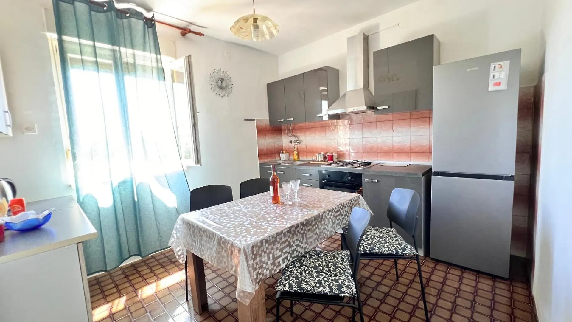Apartman Nikolina Pula 0*,